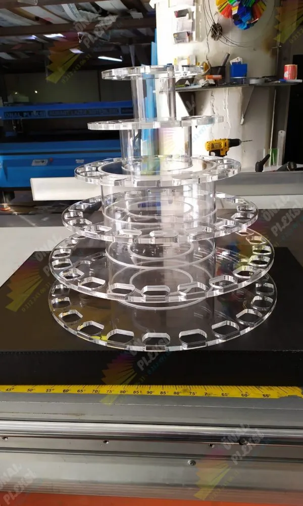 Hiberbaric plexi, high pressure resistant plexi, transparent plexi plate, UV protected plexi, impact resistant plexi, industrial plexi solutions, waterproof plexi, reinforced plexi plate, processable plexi plate, durable plexi for automotive,